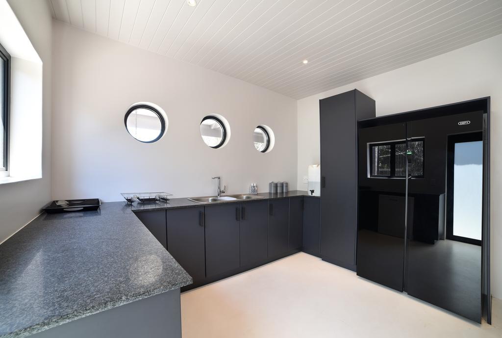 Villa The Boat Shed By The Oyster Collection Kenton on Sea Exterior foto