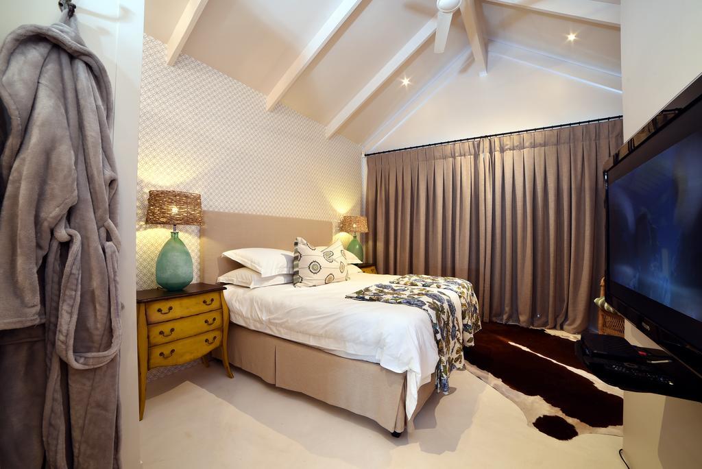 Villa The Boat Shed By The Oyster Collection Kenton on Sea Exterior foto